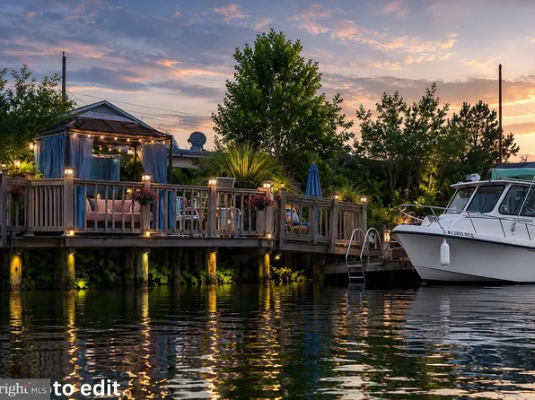 109 E Mohawk Dr, Little Egg Harbor, NJ 08087