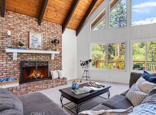 275 El Dorado Ct, Lake Arrowhead, CA 92352