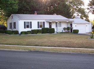 401 Lafayette Ter SW, Leesburg, VA 20175