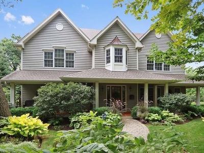 662 Lincoln Ave, Lake Bluff, IL, 60044