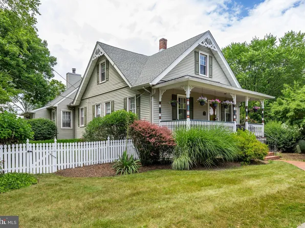 101 W Central Ave, Moorestown, NJ 08057