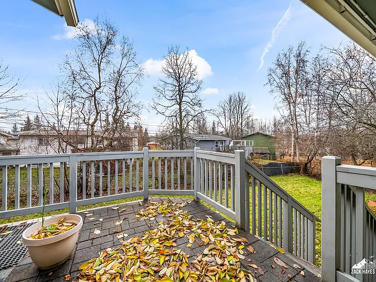 3868 Shannon Cir — Photo 46