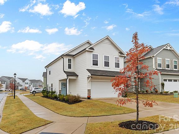 2nd image of 209 Shay Crossing Rd