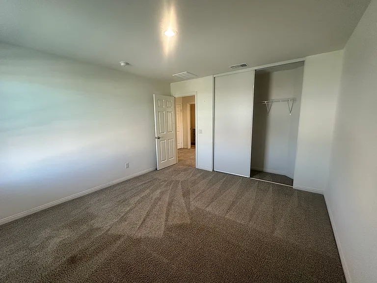 12587 Egan Pl — Photo 13