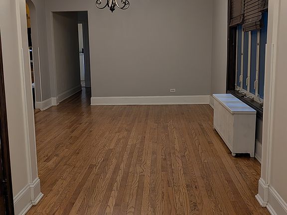 Entry to Dining Room