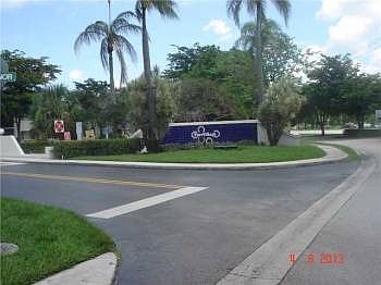 1st image of 1616 NW 81st Way
