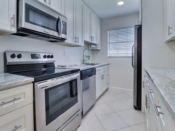 1330 High Point Place N #C, Delray Beach, FL 33445