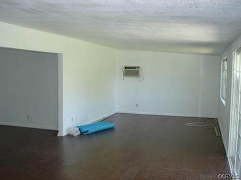 4th image of 524 Colston Ave