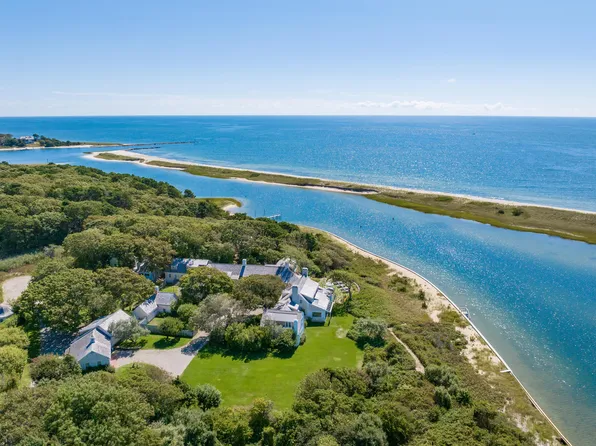 17 Indian Trail, Osterville, MA 02655