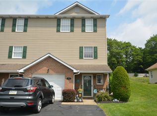 907 Stoneridge Blvd, Butler, PA 16001