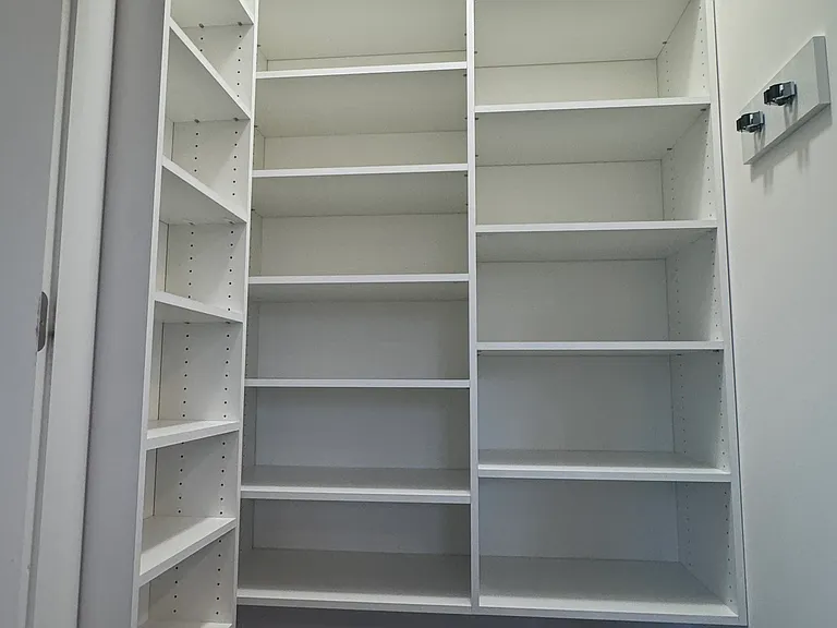 2457 W Irving Park Rd #2W — Photo 6