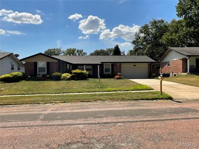 11767 Macrinus Dr, Florissant, MO, 63033