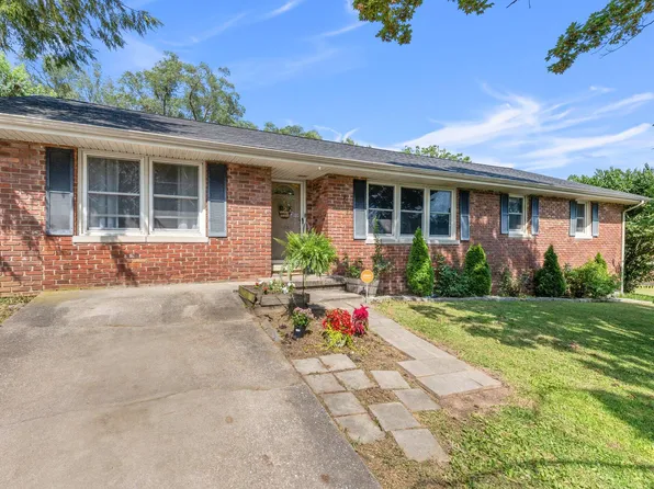 108 Mallard Ln, Winchester, KY 40391