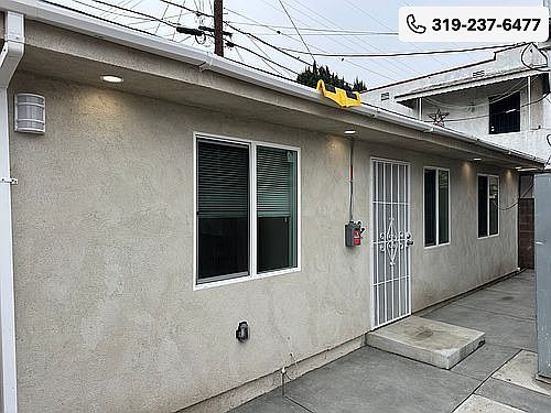 1st image of 2838 Live Oak St