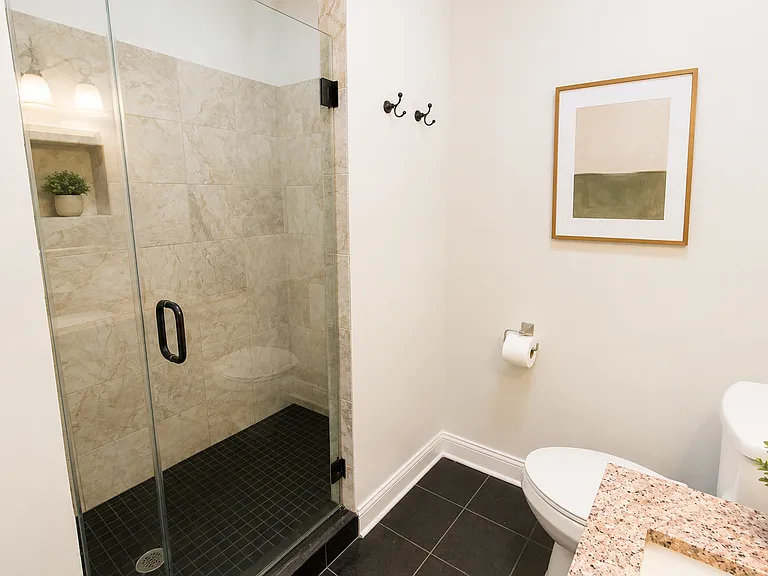 934 W Newport Ave #3 — Photo 6
