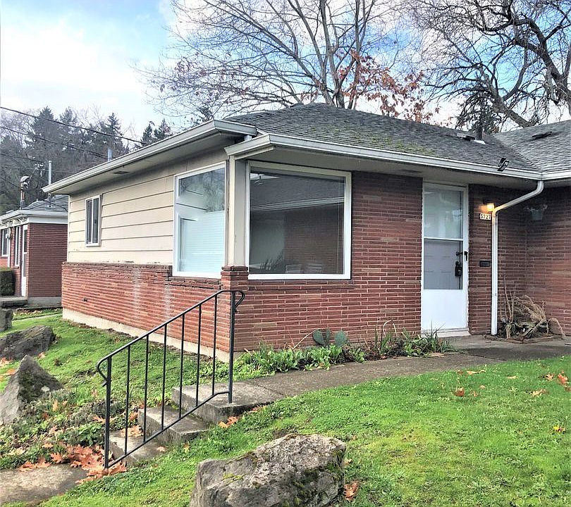 1st image of 5727 NE Hassalo St #10618501