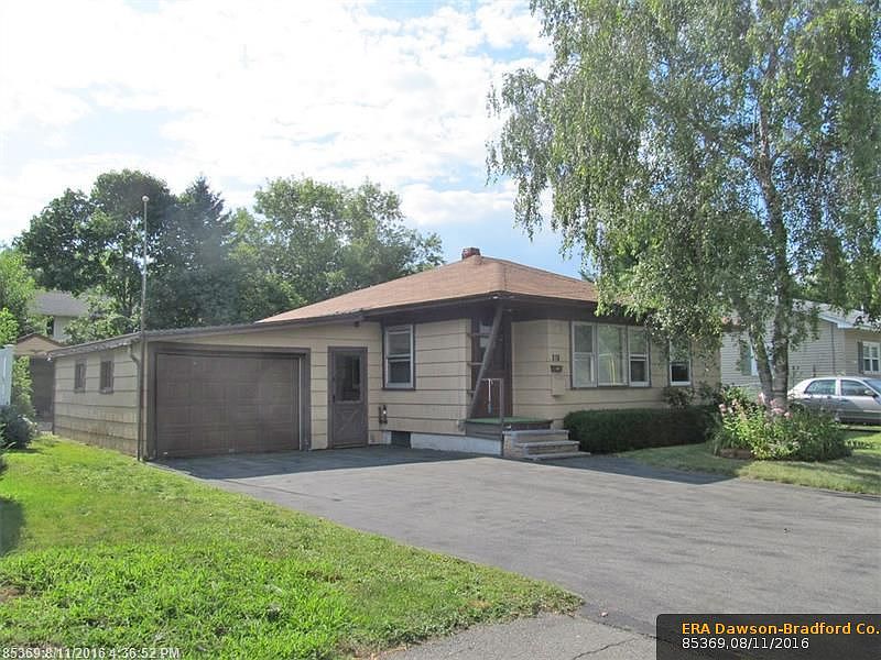 1st image of 376 Essex St