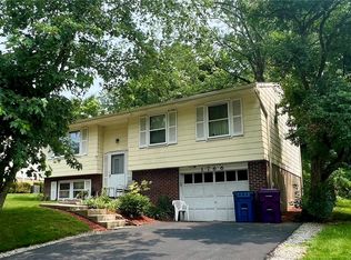 1766 Oblock Rd, Pittsburgh, PA 15239