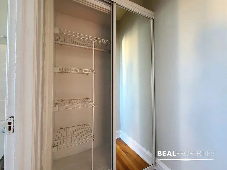 1164 North Dearborn Street — Photo 28