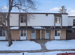 Garden Grove Village, Edmonton, AB T6J 2L3