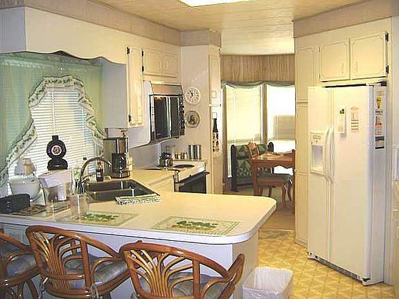 5th image of 1307 Calle Del Sol Cir
