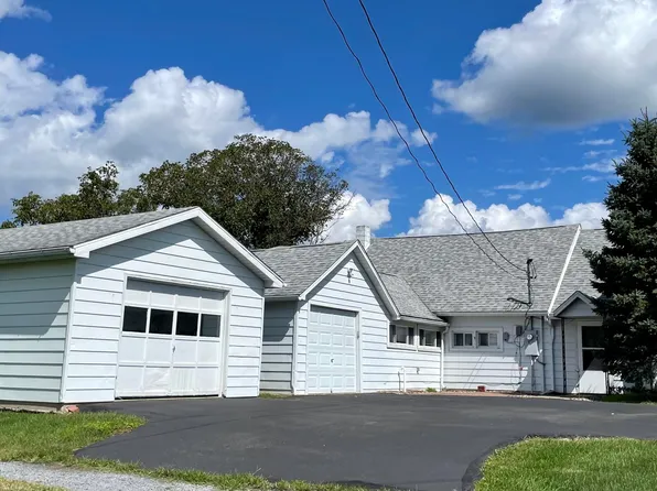 1827 Sulphur Run Rd, Jersey Shore, PA 17740
