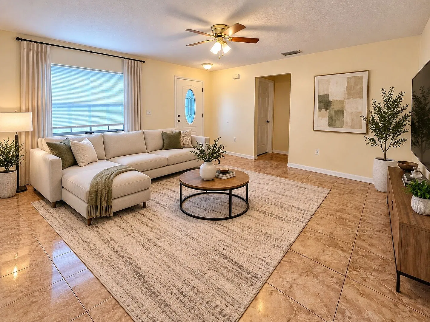 Best Value in Poinciana! Charming 3-Bedroom Home Near Everyday Conveniences! — Photo 3