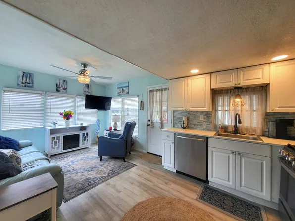 8705 S Tamiami Trl Lot 108, Sarasota, FL 34238