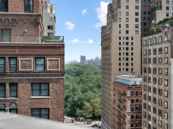 100 West 57th Street image 12 of 13