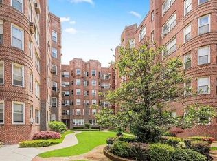 8701 Shore Rd APT 421, Brooklyn, NY 11209