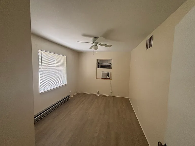 2201 5th Ave N #1/2 — Photo 8