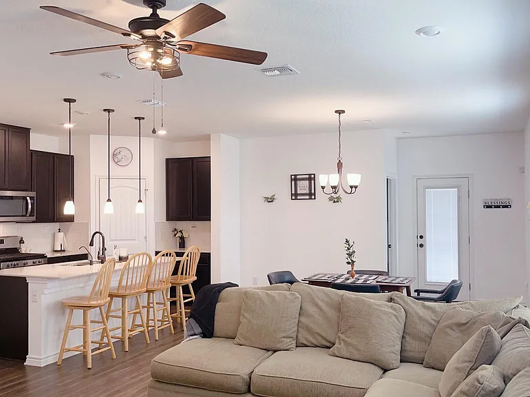 14242 Eagle Loop — Photo 3