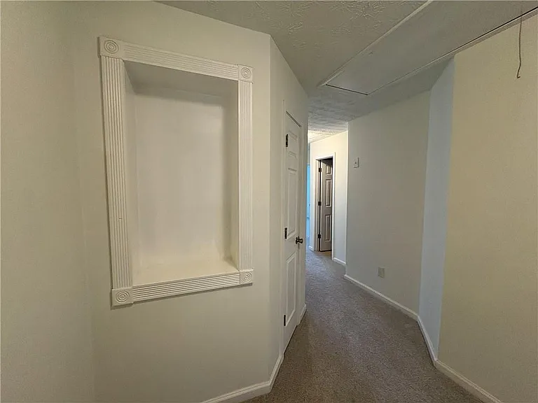 2485 Emma Way — Photo 9
