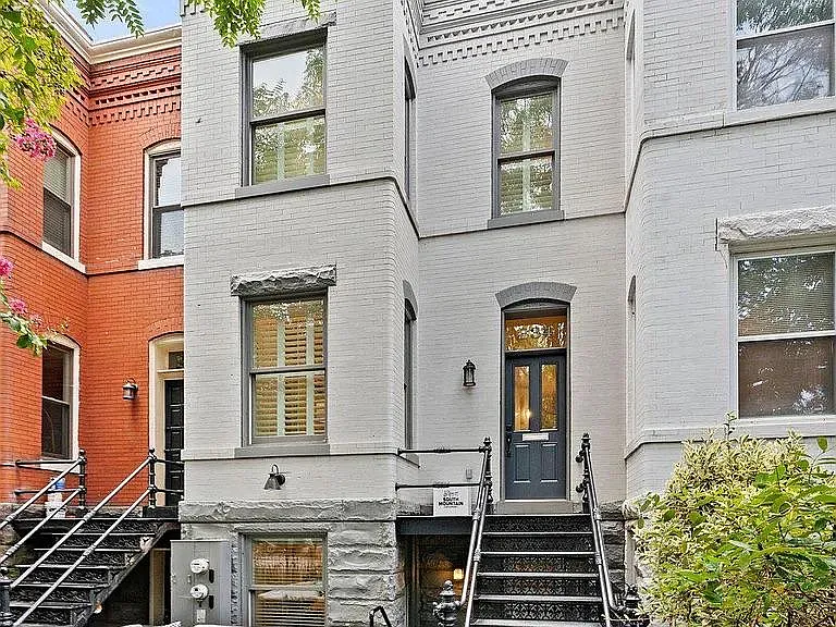 334 S Carolina Ave SE #B — Photo 1