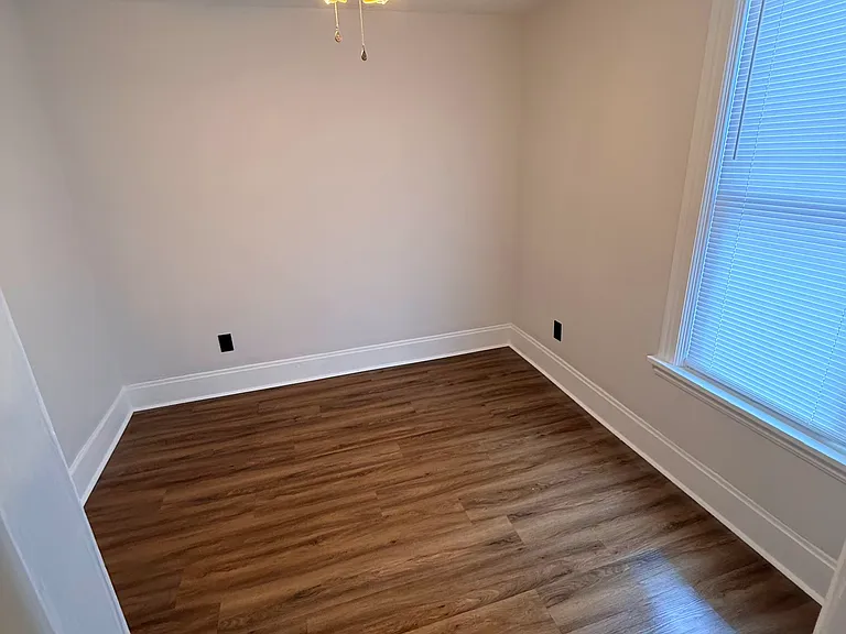 2115 Guilderland Ave #2 — Photo 3
