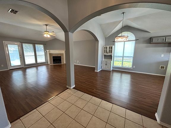 2nd image of 4133 Boulder Park Dr