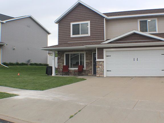 3rd image of 613 Alyssa St