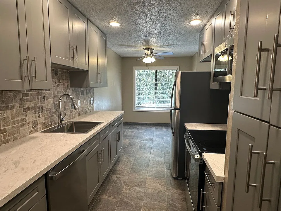Hillview Terrace