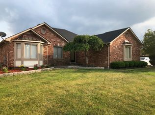 17430 Hilldale Dr, Macomb, MI 48044