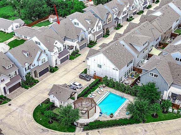 5th image of 1709 Leilani Drive