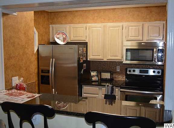 2nd image of 708 11th St SW #312