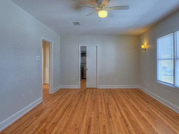 5th image of 5223 Avenue S