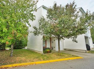 25 Aspen Knolls Way, Staten Island, NY 10312