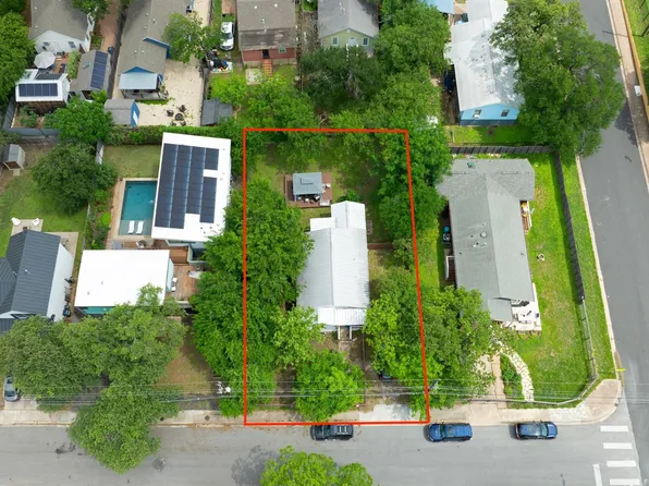 1121 Leona St, Austin, TX 78702