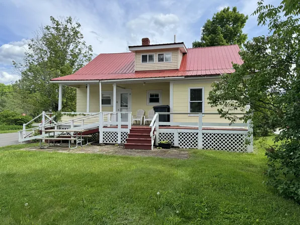 947 W Main Street, Dover-Foxcroft, ME 04426