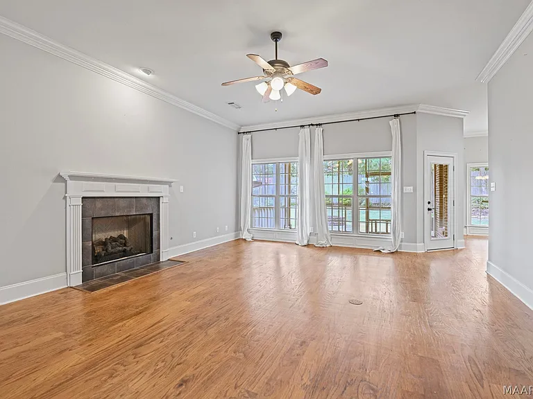 1694 Pebble Creek Dr — Photo 25