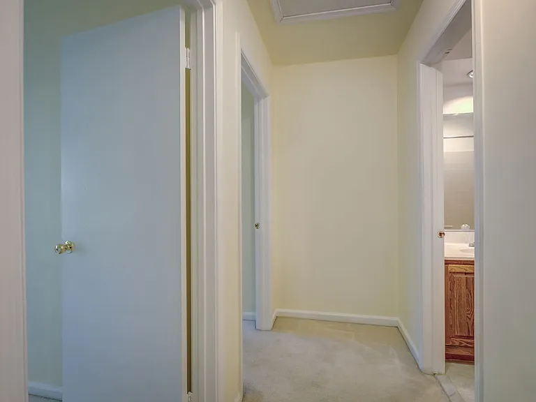14907 Bradwill Ct — Photo 24