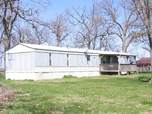 2nd image of 3137 Lawrence 1120