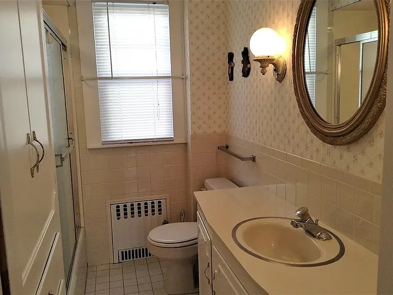 15-17 Foster Ct — Photo 4