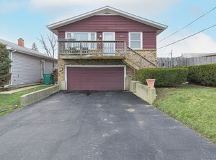 1624 Goldenrod Ter, Round Lake Beach, IL
